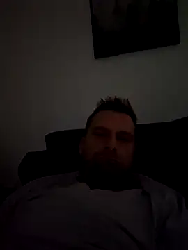 Snapshot of Mjn34 chatting on October 3, 2025, 5:37 am Mjn34 online show from October 3, 2025, 5:37 am