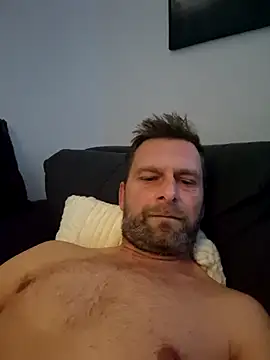 Snapshot of Mjn34 chatting on October 31, 2025, 6:47 am Mjn34 online show from October 31, 2025, 6:47 am