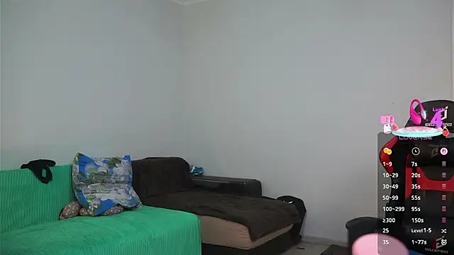 Snapshot of Sandra_SW_ chatting on September 9, 2025, 7:19 am Sandra SW online show from September 9, 2025, 7:19 am