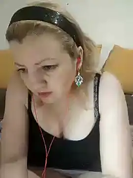 Snapshot of stefanyharper16 chatting on March 2, 2025, 9:32 pm stefanyharper16 online show from March 2, 2025, 9:32 pm