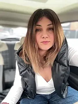 Snapshot of DaisyVibesss chatting on March 21, 2025, 11:33 am DaisyVibesss online show from March 21, 2025, 11:33 am