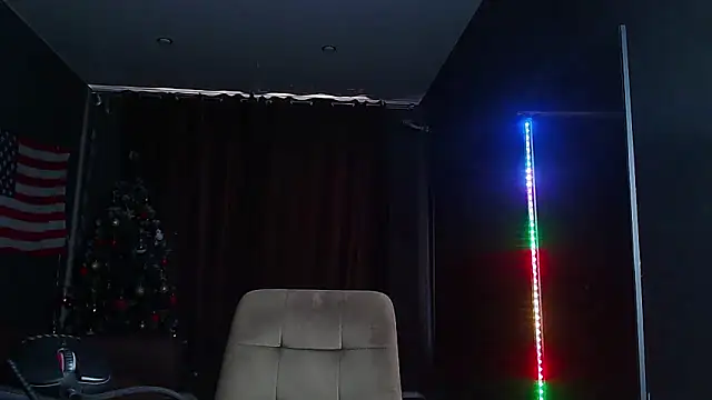 Snapshot of muscularjohnforuX chatting on January 30, 2025, 12:06 pm muscularjohnforuX online show from January 30, 2025, 12:06 pm