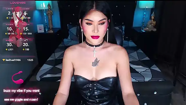 Snapshot of BigCockGODDESS chatting on March 3, 2025, 1:09 pm BigCockGODDESS online show from March 3, 2025, 1:09 pm