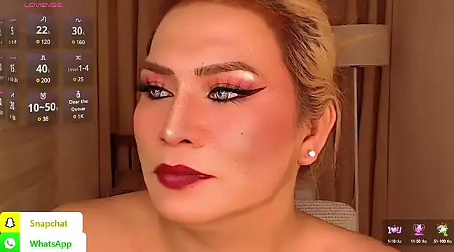 Snapshot of QUEEN_GIAMOORE69 chatting on January 14, 2025, 6:34 am QUEEN GIAMOORE69 online show from January 14, 2025, 6:34 am