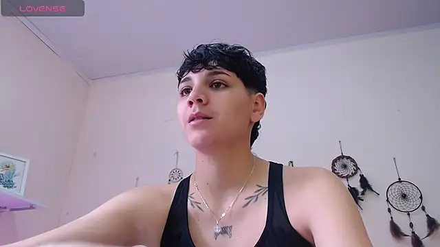 Snapshot of bad_giirl_ chatting on December 14, 2024, 4:42 pm bad giirl  online show from December 14, 2024, 4:42 pm