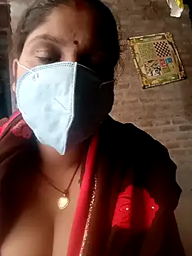 Snapshot of Lattika-Bhabhi chatting on December 30, 2024, 11:15 am Lattika-Bhabhi online show from December 30, 2024, 11:15 am