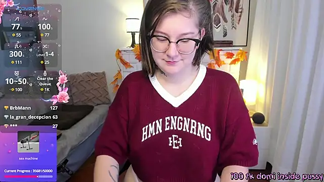 Snapshot of HunnyyLove chatting on March 9, 2025, 6:32 pm HunnyyLove online show from March 9, 2025, 6:32 pm