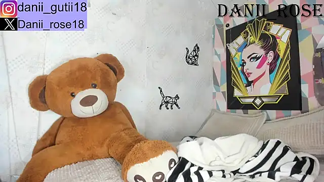 Snapshot of dani_rosee chatting on March 19, 2025, 1:29 pm dani rosee online show from March 19, 2025, 1:29 pm