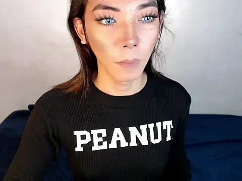 Snapshot of perly_169 chatting on March 9, 2025, 4:38 am perly 169 online show from March 9, 2025, 4:38 am