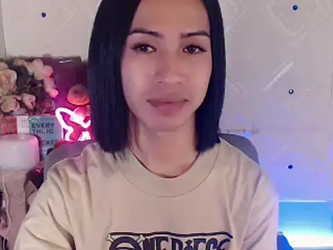 Snapshot of Lemonadexxx chatting on February 25, 2025, 12:45 pm Lemonadexxx online show from February 25, 2025, 12:45 pm