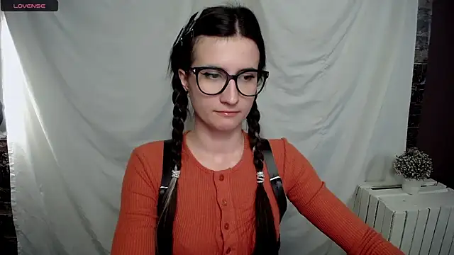 Snapshot of MaryEm976 chatting on January 23, 2025, 8:36 am MaryEm976 online show from January 23, 2025, 8:36 am