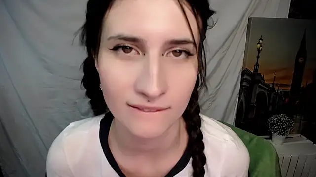 Snapshot of MaryEm976 chatting on February 3, 2025, 10:36 am MaryEm976 online show from February 3, 2025, 10:36 am