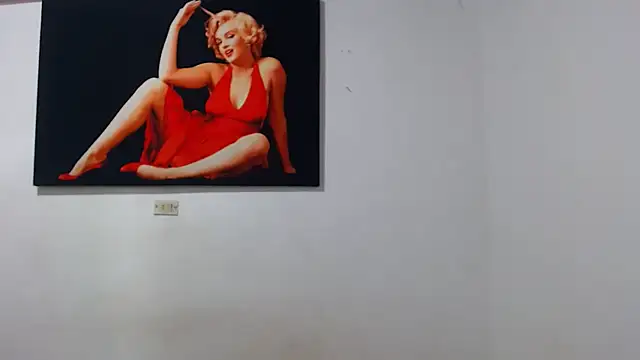 Snapshot of khendraDab chatting on November 2, 2025, 10:56 pm khendraDab online show from November 2, 2025, 10:56 pm