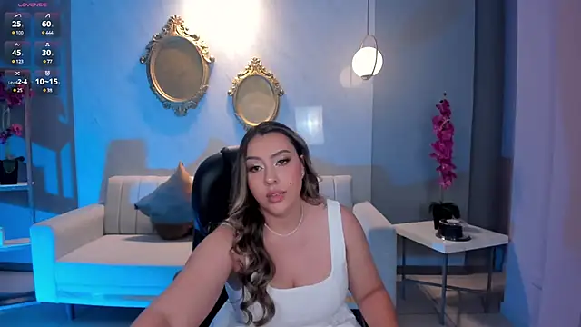 Snapshot of MartinnaBonnet chatting on January 23, 2025, 3:54 pm MartinnaBonnet online show from January 23, 2025, 3:54 pm