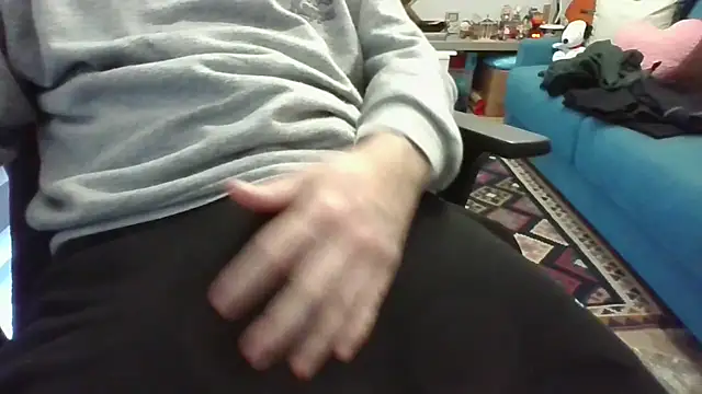 Snapshot of alessexxx24 chatting on January 18, 2025, 9:45 am alessexxx24 online show from January 18, 2025, 9:45 am