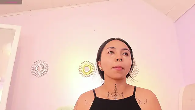 Snapshot of miss_soffi_ chatting on January 22, 2025, 12:17 pm miss soffi  online show from January 22, 2025, 12:17 pm