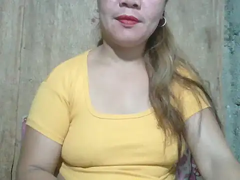 Snapshot of HungryPussypinayX chatting on September 13, 2025, 1:00 pm HungryPussypinayX online show from September 13, 2025, 1:00 pm