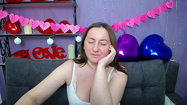 Snapshot of Abby_Taylorr chatting on February 16, 2025, 1:38 pm Abby Taylorr online show from February 16, 2025, 1:38 pm