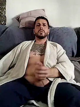 Snapshot of LoGaNfree88 chatting on January 22, 2025, 2:03 pm LoGaNfree88 online show from January 22, 2025, 2:03 pm
