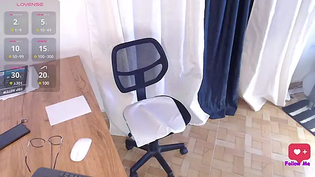 Snapshot of gracehill_ chatting on January 15, 2025, 8:41 am gracehill  online show from January 15, 2025, 8:41 am