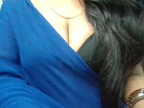 Snapshot of Roopshikha39 chatting on October 10, 2025, 7:13 pm Roopshikha39 online show from October 10, 2025, 7:13 pm