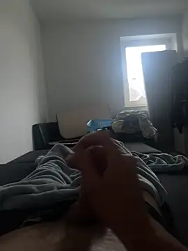 Snapshot of oroszlanw chatting on September 27, 2025, 5:34 am oroszlanw online show from September 27, 2025, 5:34 am