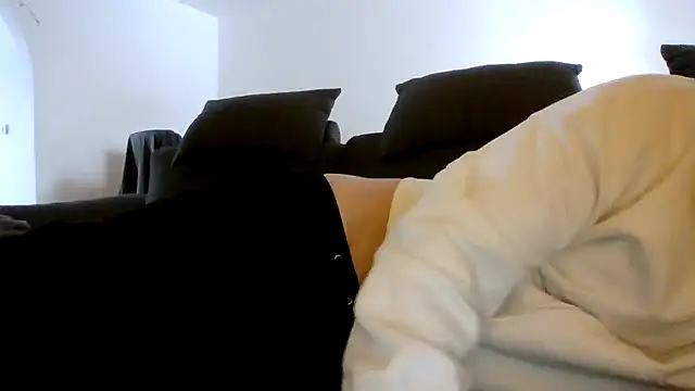 Snapshot of Krasavzi chatting on December 10, 2024, 9:23 am Krasavzi online show from December 10, 2024, 9:23 am