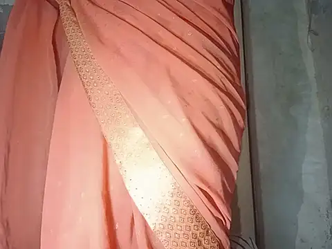 Snapshot of YUKTAPOWER chatting on February 16, 2025, 10:54 pm YUKTAPOWER online show from February 16, 2025, 10:54 pm