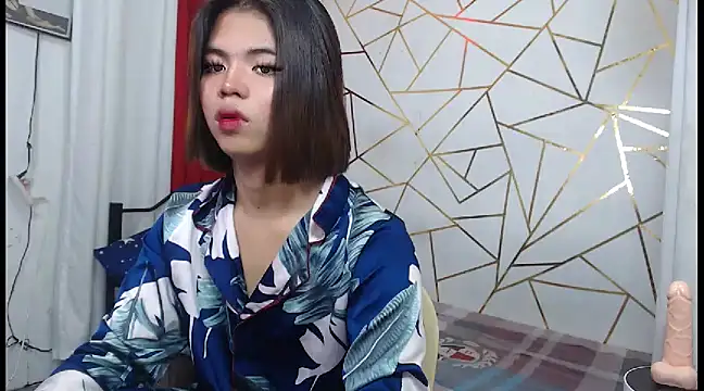 Snapshot of WildTsYhannaUncut chatting on January 18, 2025, 4:59 am WildTsYhannaUncut online show from January 18, 2025, 4:59 am