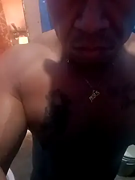 Snapshot of ivandignity chatting on March 9, 2025, 1:59 pm ivandignity online show from March 9, 2025, 1:59 pm