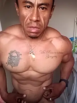 Snapshot of ivandignity chatting on September 10, 2025, 12:10 am ivandignity online show from September 10, 2025, 12:10 am