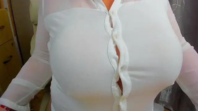 Snapshot of 77Sambuca77 chatting on October 15, 2025, 7:52 am 77Sambuca77 online show from October 15, 2025, 7:52 am