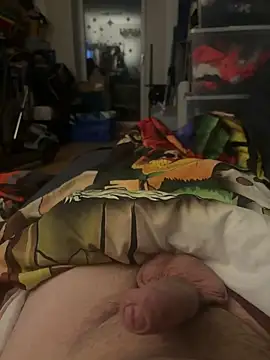 Snapshot of David19932908 chatting on October 18, 2025, 8:20 pm David19932908 online show from October 18, 2025, 8:20 pm