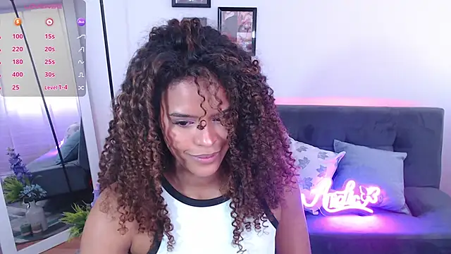 Snapshot of Amelia_bss chatting on January 8, 2025, 7:56 pm Amelia bss online show from January 8, 2025, 7:56 pm
