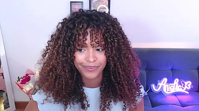 Snapshot of Amelia_bss chatting on February 17, 2025, 4:59 pm Amelia bss online show from February 17, 2025, 4:59 pm