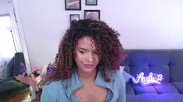 Snapshot of Amelia_bss chatting on February 25, 2025, 4:53 pm Amelia bss online show from February 25, 2025, 4:53 pm