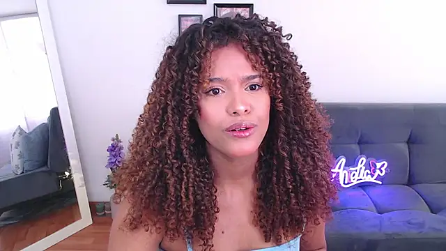 Snapshot of Amelia_bss chatting on March 9, 2025, 1:59 pm Amelia bss online show from March 9, 2025, 1:59 pm