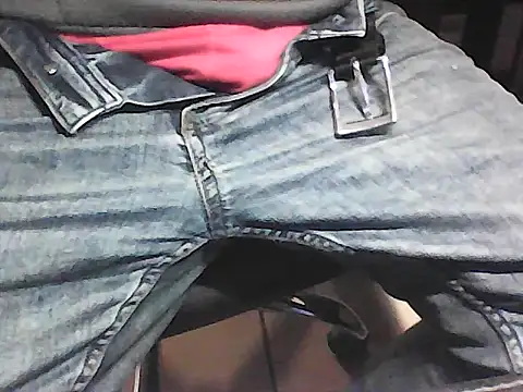 Snapshot of Ju_rine007 chatting on October 21, 2025, 2:01 am Ju rine007 online show from October 21, 2025, 2:01 am