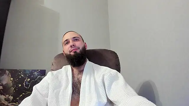 Snapshot of A_____________ chatting on January 4, 2025, 9:09 pm A online show from January 4, 2025, 9:09 pm