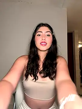 Snapshot of Gaby_zahir_ chatting on December 3, 2024, 12:24 am Gaby zahir  online show from December 3, 2024, 12:24 am