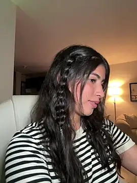 Snapshot of Gaby_zahir_ chatting on December 11, 2024, 2:52 am Gaby zahir  online show from December 11, 2024, 2:52 am