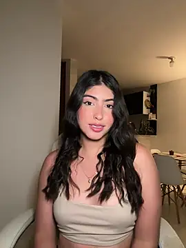 Snapshot of Gaby_zahir_ chatting on January 13, 2025, 9:52 am Gaby zahir  online show from January 13, 2025, 9:52 am
