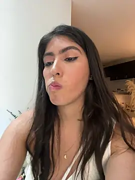 Snapshot of Gaby_zahir_ chatting on February 1, 2025, 2:47 am Gaby zahir  online show from February 1, 2025, 2:47 am