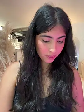 Snapshot of Gaby_zahir_ chatting on March 17, 2025, 3:40 pm Gaby zahir  online show from March 17, 2025, 3:40 pm