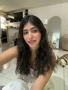 Snapshot of Gaby_zahir_ chatting on March 18, 2025, 3:53 pm Gaby zahir  online show from March 18, 2025, 3:53 pm