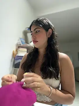 Snapshot of Gaby_zahir_ chatting on March 19, 2025, 9:38 am Gaby zahir  online show from March 19, 2025, 9:38 am