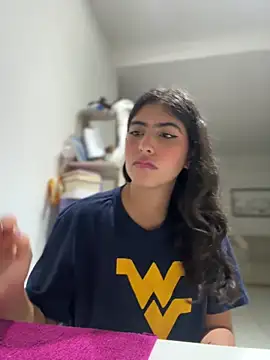 Snapshot of Gaby_zahir_ chatting on March 20, 2025, 9:37 am Gaby zahir  online show from March 20, 2025, 9:37 am