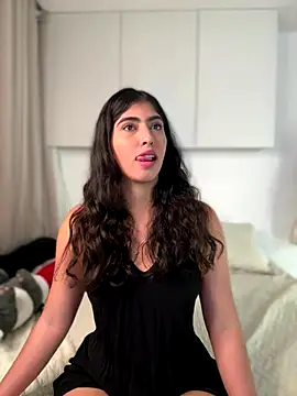Snapshot of Gaby_zahir_ chatting on October 8, 2025, 12:14 pm Gaby zahir  online show from October 8, 2025, 12:14 pm