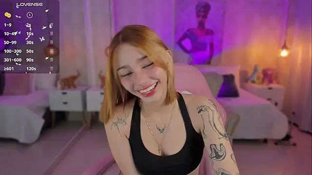 Snapshot of LITTLE-VIVI chatting on January 24, 2025, 4:05 am LITTLE-VIVI online show from January 24, 2025, 4:05 am