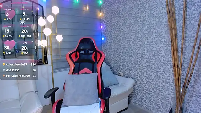 Snapshot of RenataReyes chatting on January 9, 2025, 5:02 am RenataReyes online show from January 9, 2025, 5:02 am